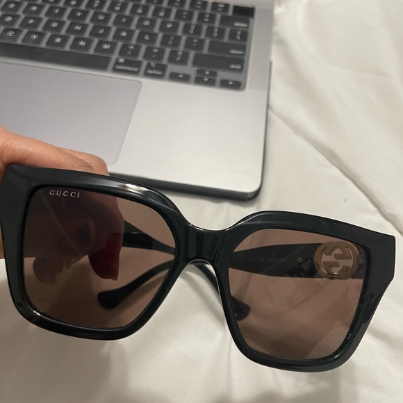 Gucci GG1023S 005 With Detachable Chain
